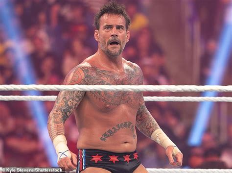 CM Punk Set To Make Sensational Return To Chicago With WWE S Monday