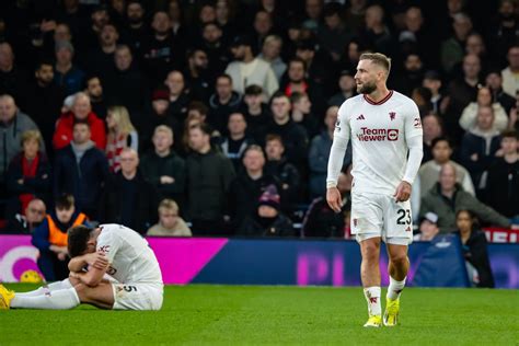 Luke Shaw Could Miss Rest Of Season With Recurring Injury The Busby Babe