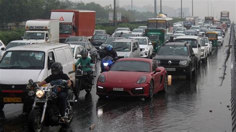 Heavy Rain Lashes Parts Of Delhi Ncr Imd Predicts More Showers India