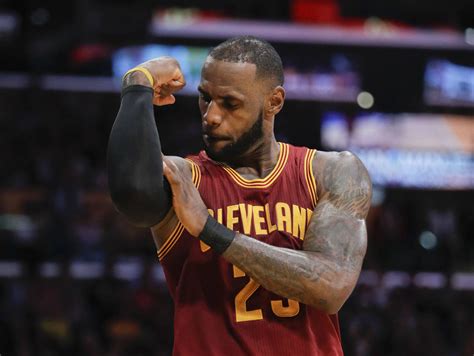 LeBron James Emigra A La Poderosa Conferencia Oeste