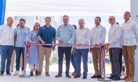 Presidente Luis Abinader inauguró ocho obras el fin de semana Últimas