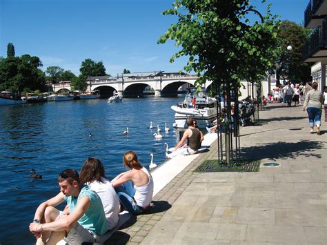 Riverside Walk Kingston Upon Thames Riverside Walk Greater London