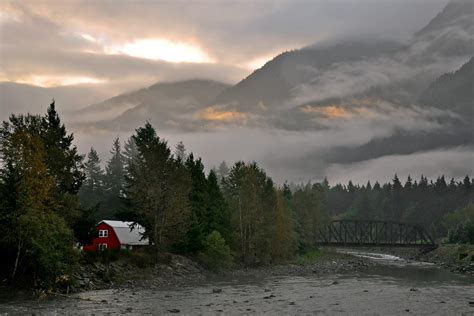 Hope - Fraser Valley, British Columbia - Around Guides