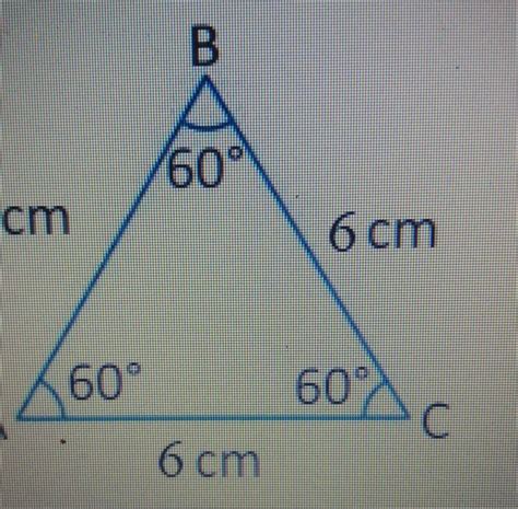 Halla el área de un triángulo equilátero cuyo lado mide 6 cm Ayuden