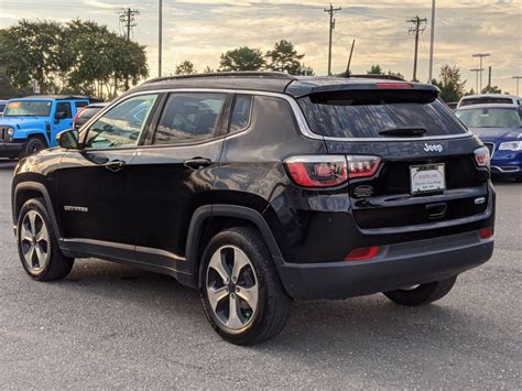 Pre Owned 2018 Jeep Compass Latitude Fwd Sport Utility