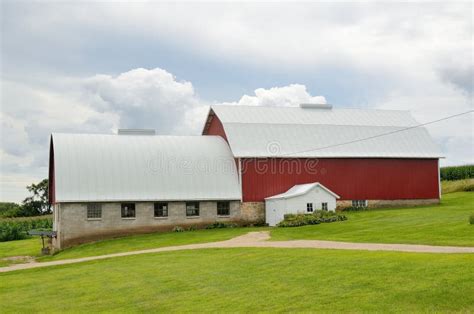 Midwest Dairy Farm Stock Photo Image Of Farmers Labor 8661302