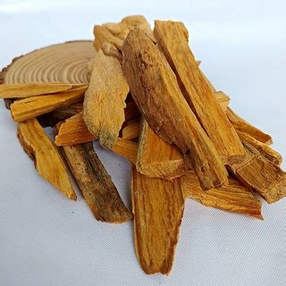 Palo Santo Peruano 100 Natural Em Lascas Incenso Vegano Para