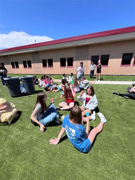 Hocker Grove Middle School... - Hocker Grove Middle School