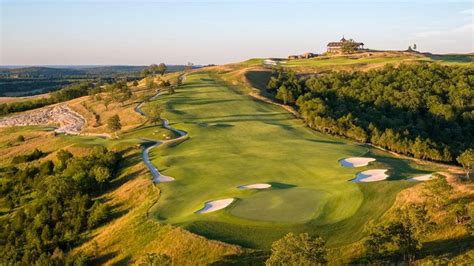 Tiger Woods First Public U S Golf Course Is Awesome