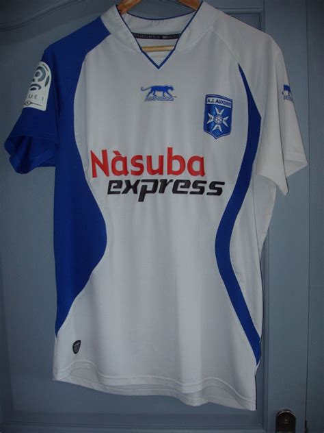 Auxerre Home Football Shirt Sponsored By N Suba Express