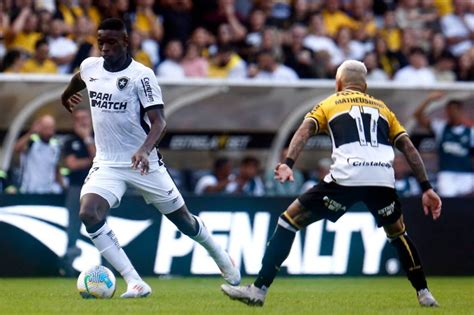 Botafogo é o time brasileiro que mais gastou contratações em 2024