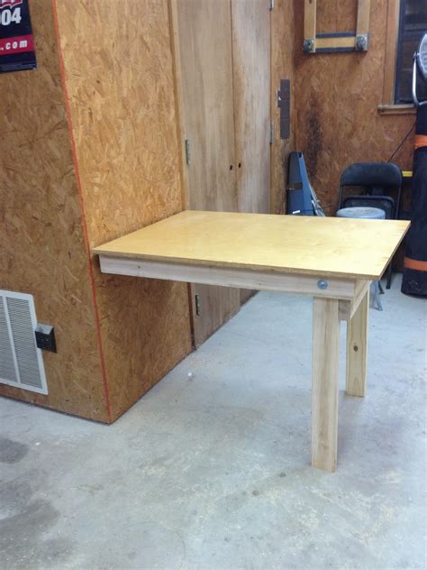 Wilker Do's: DIY Fold Down Workbench