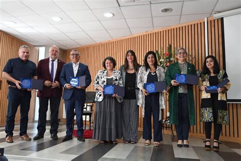 Decana de la Facultad de Ciencias Jurídicas y Empresariales presentó