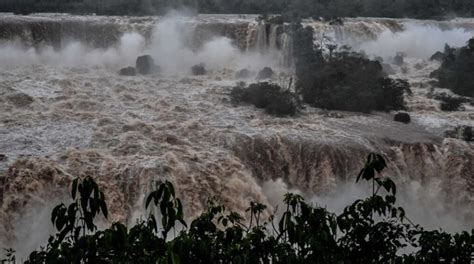 Telemetro Reporta On Twitter Las Cataratas De Iguaz En La Frontera