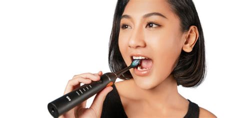 How to Find the Best Electric Toothbrush for Sensitive Teeth