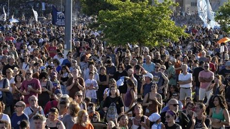 Las Fotos De Otra Multitudinaria Marcha En Rosario Por El D A De La