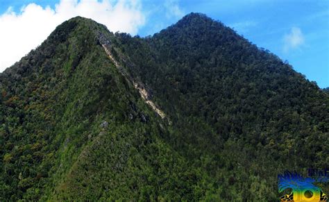 Indahnya Gunung Dogiyai Tune Photography