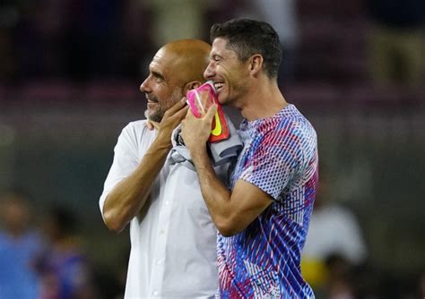 Lewandowski Wraca Do Monachium Polak Ponownie Zagra Na Allianz Arena