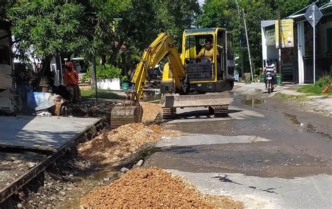 Soal Keterlambatan Pengerjaan Proyek Jalan Begini Tanggapan Pemkab