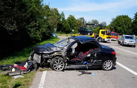 Junge Frau 18 Aus Dem Kreis Neuburg Schrobenhausen Stirbt Bei Unfall