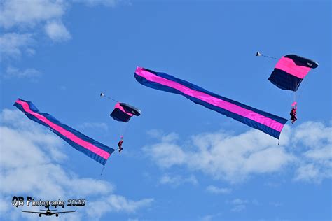 Misty Blues DSC 7052 Misty Blues All Woman Skydiving Team Flickr