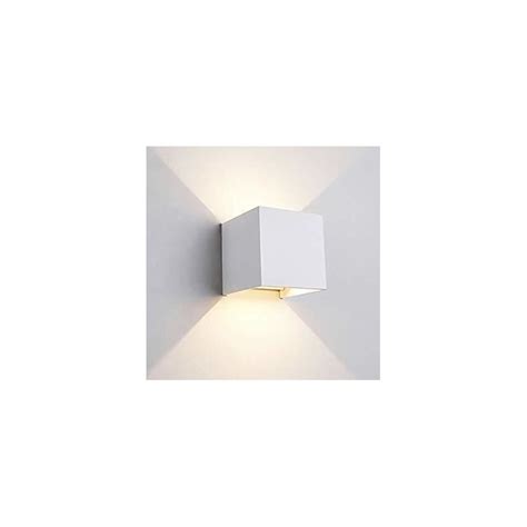 Aplique LED MLUX Cubo Branco 10W Luz Natural 4000K IP65