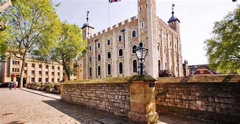 London Harry Potter Tour Tower Of London And River Cruise Travel Buddies