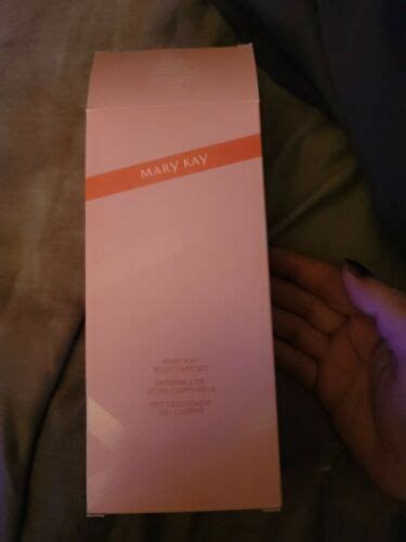 Mary Kay Body Care Set Sparkling Cherry Fragrance Mist Body Lotion