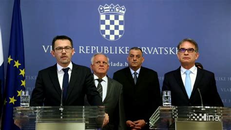 Konferencija Za Medije Nakon Sastanka Premijera S Hotelijerima Youtube