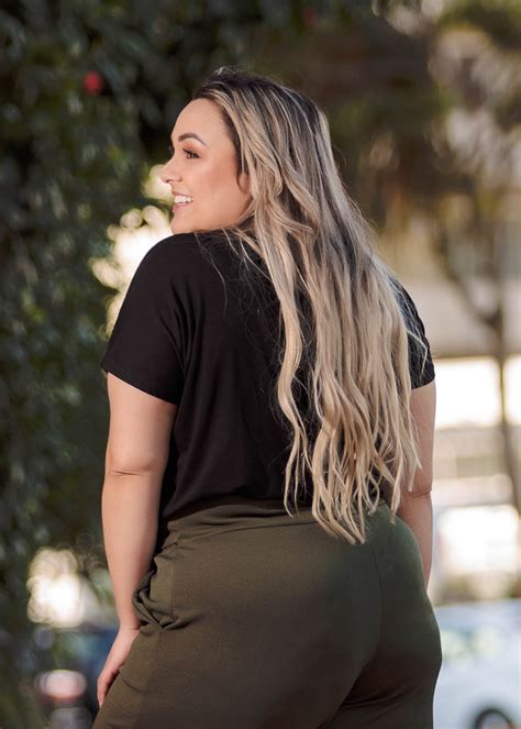 Blusa Plus Size Feminina Em Viscolycra Preta Estilo Próprio Moda