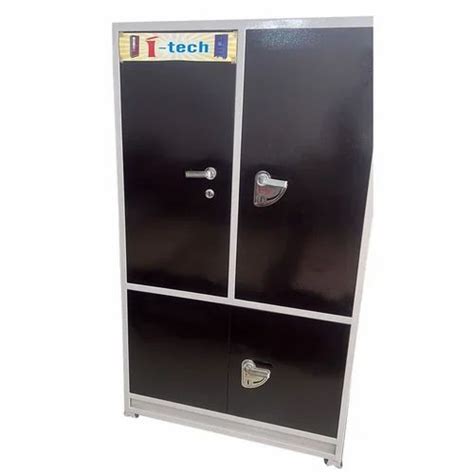 Door With Locker Plain Rectangular Stainless Steel Almirah Shelves