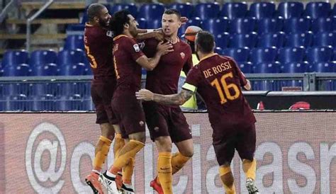 Clamoroso Roma Il Grande Ex Pu Tornare In Attacco De Rossi Ha Gi