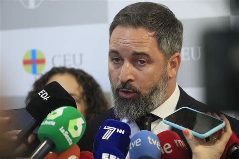 Abascal Sorprendido Por La Recuperación En Sólo Mes Y Medio De Olona Le Pide Aclarar Si Se