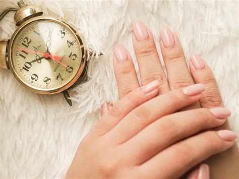 Comment prendre soin de ses ongles en gel Beauté des Ongles