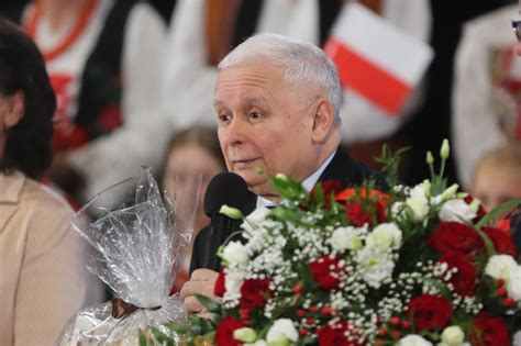 Prezes Prawa i Sprawiedliwości Jarosław Kaczyński podczas spotkania z