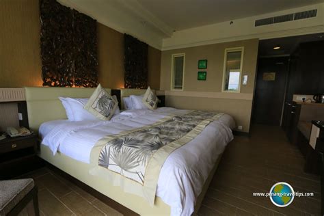 Golden Sands Resort Room Review