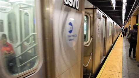 New Lots Avenue Bound R Train Leaving Franklin Avenue Irt