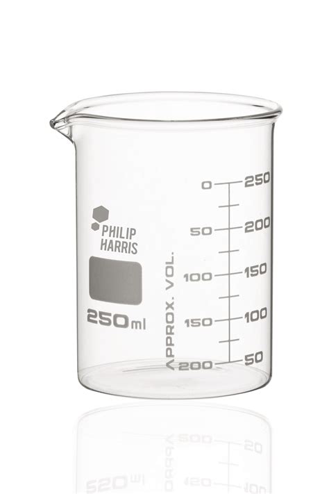 E R Philip Harris Glass Beaker Squat Form Ml Pack Of