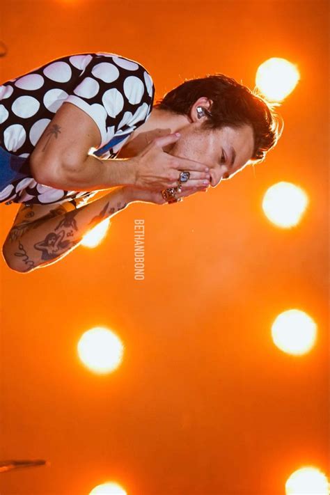 Harry Styles HSLOT Manchester N2 16 6 In 2022 Harry Styles Style