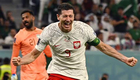 Lewandowski Desencanta E Polônia Vence A Arábia Saudita Pelo Grupo C