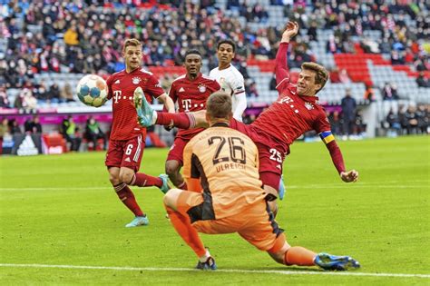 Bilderstrecke zu FC Bayern München 90 Minuten Weltflucht vom Ukraine