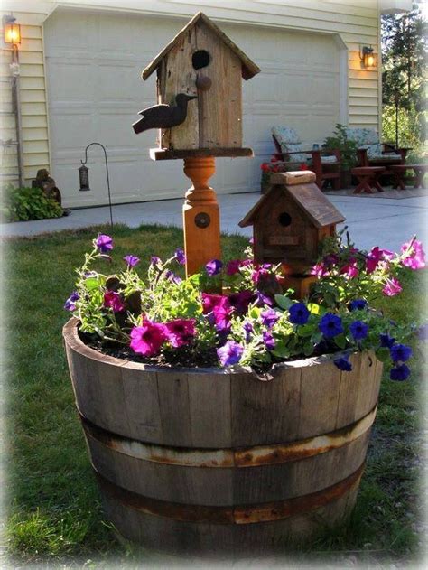 Best Home Decorating Ideas - Top Designer Decor Tricks : Wooden Garden ...