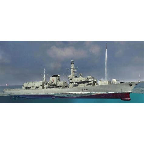 Maquette Hms Kent F Duke Class Type Frigate Trumpeter Chez