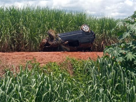 Motorista De 22 Anos Morre Após Carro Capotar Em Vicinal São José Do