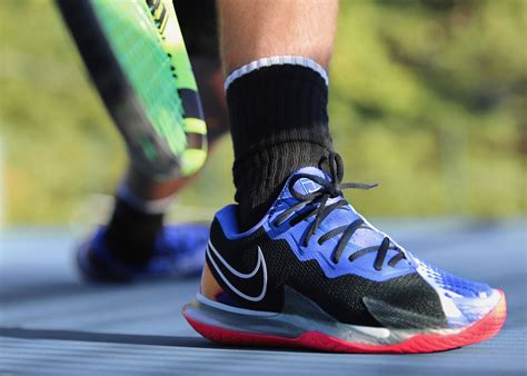 Rafael Nadal shoes NikeCourt Zoom Vapor Cage 4 (10) – Rafael Nadal Fans