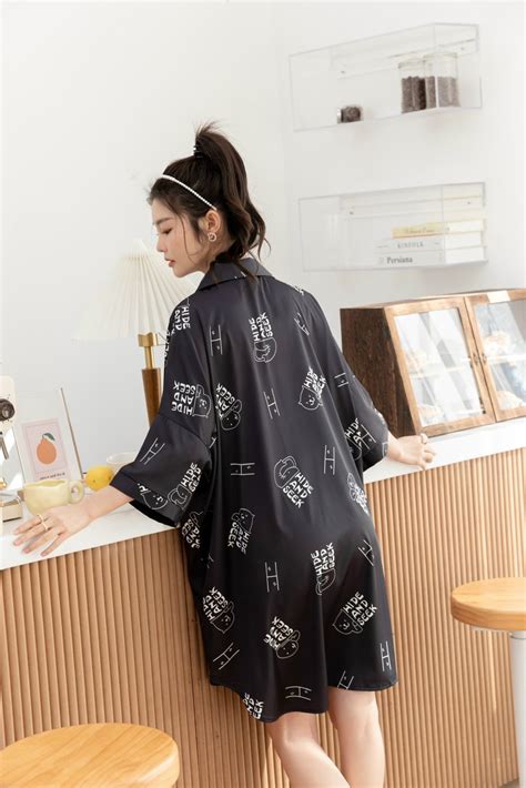 Áo Ngủ Thoải Mái Năng Động B Lingerie