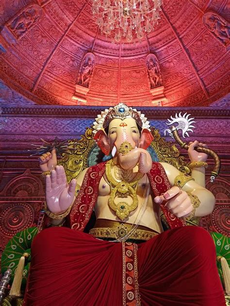 Lalbaugcha Raja 2022 First Look Out Mumbai Ganesh Chaturthi Lalbaugcha Raja Unveiled