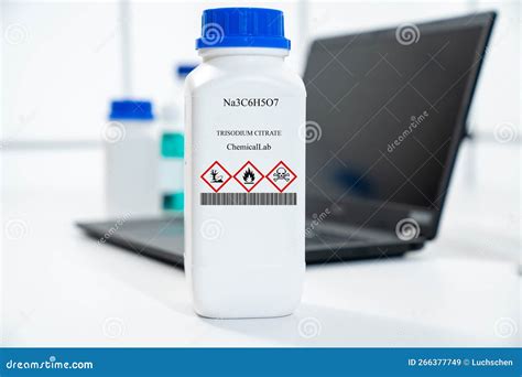 Na C H O Trisodium Citrate Cas Chemical Substance In White Plastic