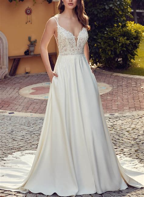 Lace Open Back A-Line Wedding Dresses With Pockets - Missacc