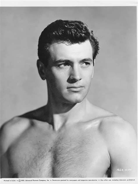 Rock Hudson La Vida El Drama Y La Muerte Del Primer Actor Famoso Que Se Atrevió A Confesar Que